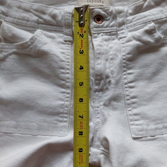 Liquid X White Denim Utility Shorts - Frayed Hem Mid Rise Size 6 - Picture 6 of 7